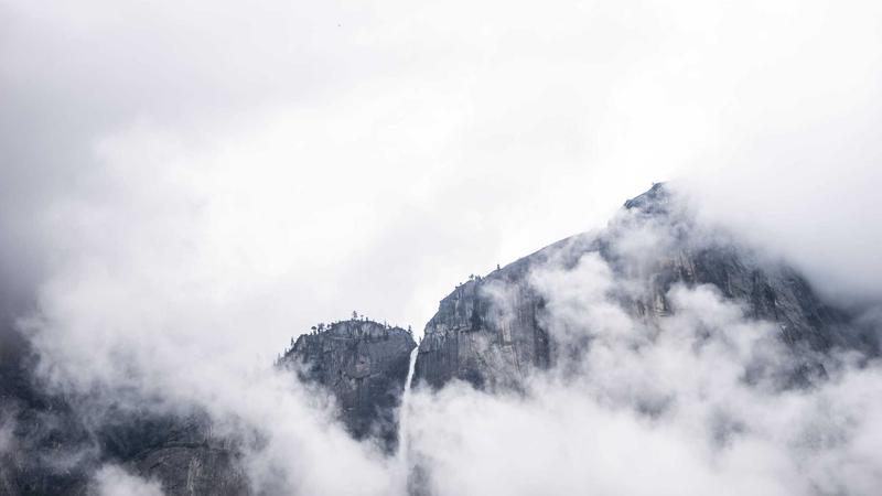 企业内部威胁：从离职员工到数据防泄密的实战防护策略